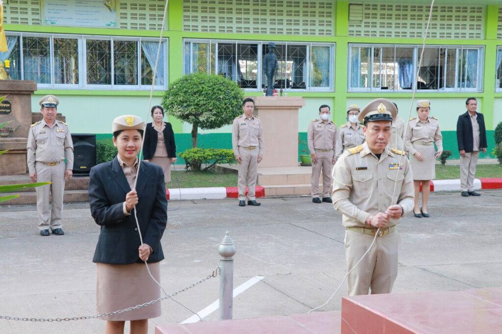 กิจกรรมเชิงสัญลักษณ์เขตสุจริต,ร้องเพลงชาติ, สวดมนต์ไหว้พระ,กล่าวคำปฏิญาณเขตสุจริต 1 IMG 2791