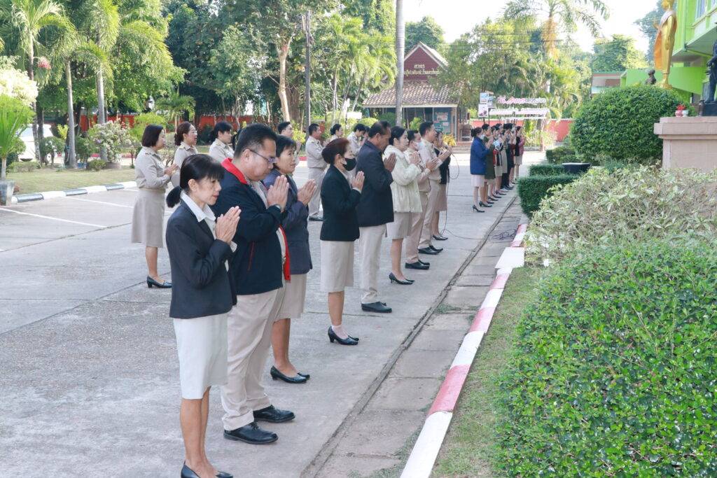 กิจกรรมเชิงสัญลักษณ์เขตสุจริต,ร้องเพลงชาติ, สวดมนต์ไหว้พระ,กล่าวคำปฏิญาณเขตสุจริต 5 IMG 2803