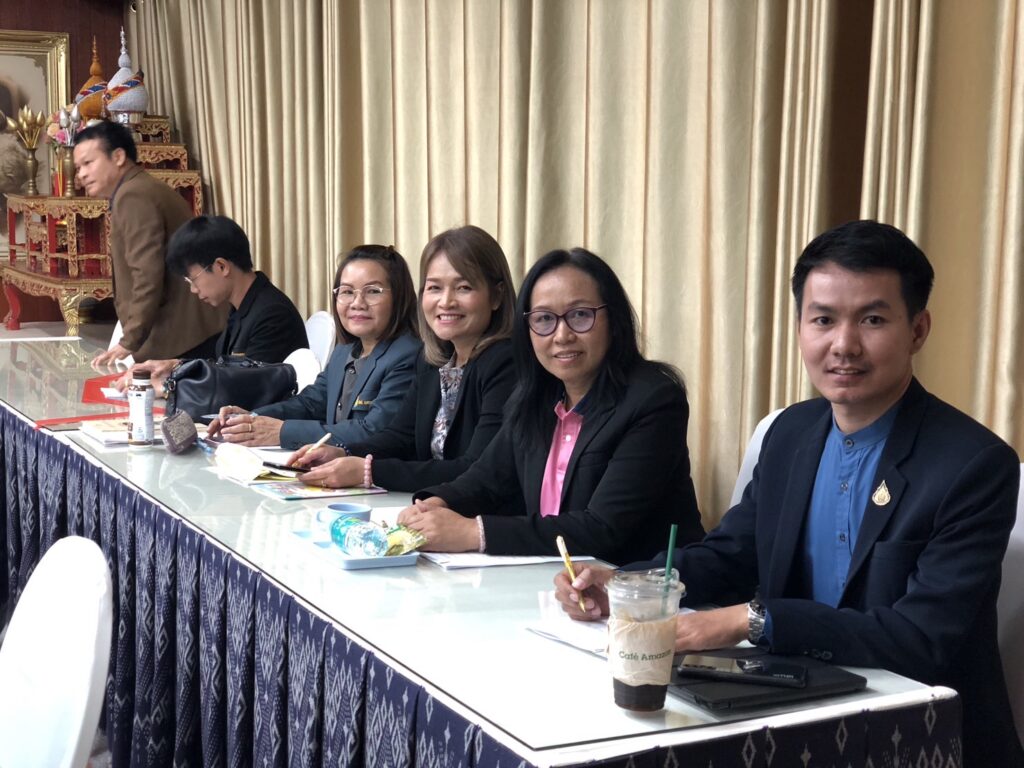 การประชุมคณะกรรมการดำเนินงานโครงการการพัฒนาโรงเรียนสู่การเป็นชุมชนแห่งการเรียนรู้ทางวิชาชีพ 3 S 3956752