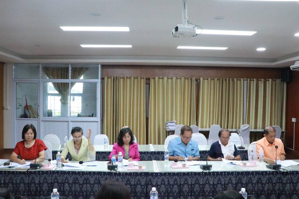 การประชุมคณะกรรมการมูลนิธิวันกล้วยน้ำว้าโรงเรียน สมัยสามัญ ครั้งที่ 1/2567 2 IMG 3953