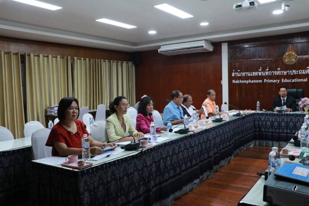 การประชุมคณะกรรมการมูลนิธิวันกล้วยน้ำว้าโรงเรียน สมัยสามัญ ครั้งที่ 1/2567 3 IMG 3955