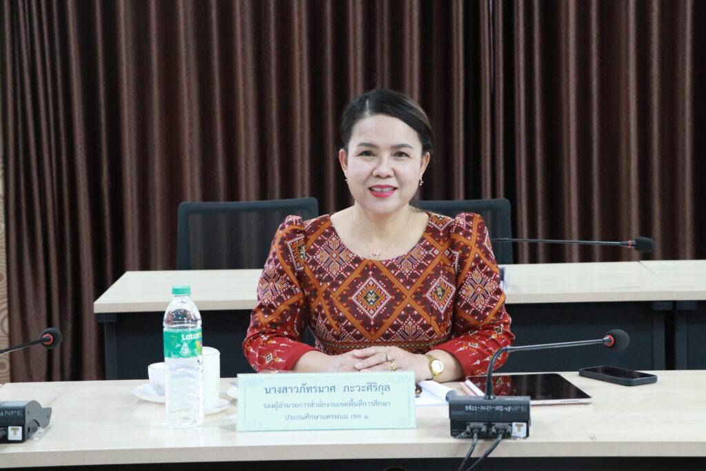 การประชุมคณะกรรมการกองทุนช่วยเหลือนักเรียน ครู ผู้บริหาร และบุคลากรทางการศึกษาในสังกัด สพป.นครพนม เขต 1 ครั้งที่ 2/2567 3 IMG 4762