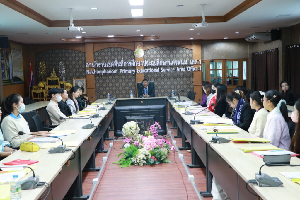 การประชุมชี้แจงการบันทึกข้อมูลลงแฟ้มทะเบียนประวัติและ ก.ค.ศ. 16 2 IMG 5525