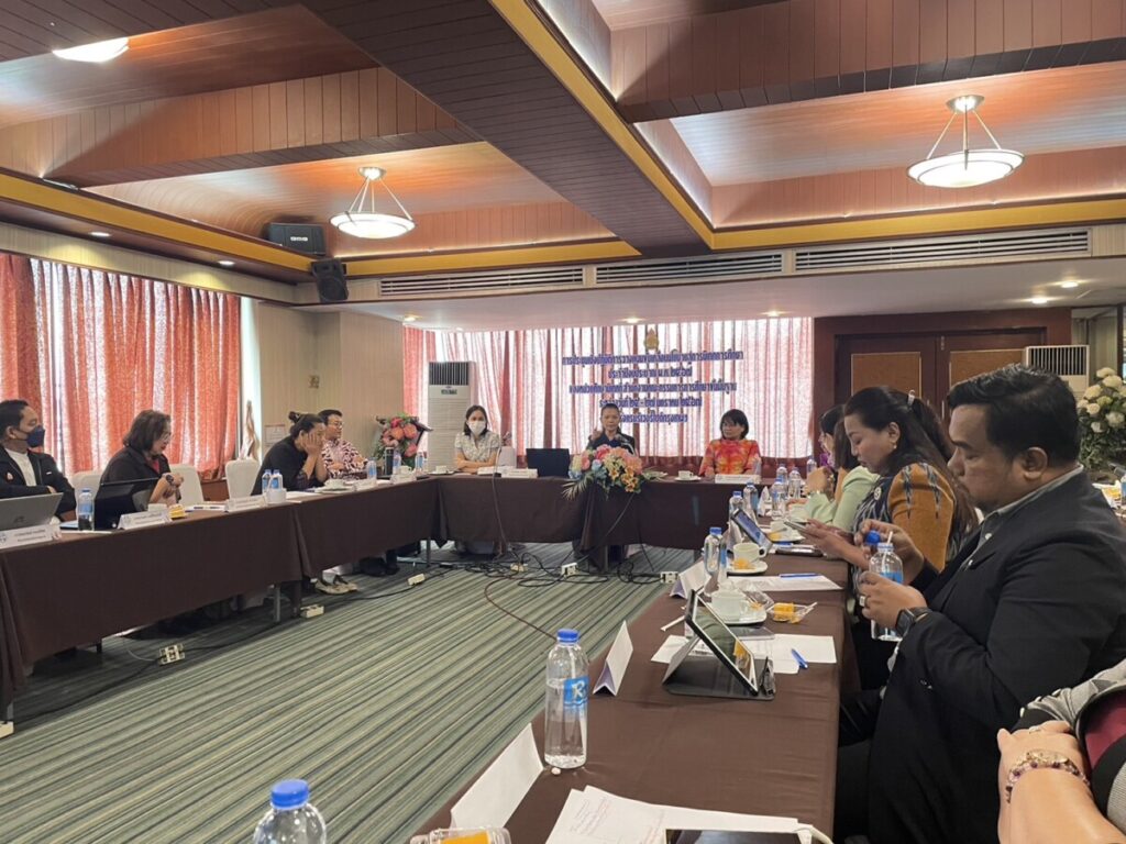 ประชุมเชิงปฏิบัติการและเป็นคณะทำงานวางแผนขับเคลื่อนนโยบายสู่การนิเทศการศึกษาที่สอดคล้องกับนโยบายและจุดเน้นของ สพฐ. ประจำปีงบประมาณ พ.ศ. 2567 3 S 7618605