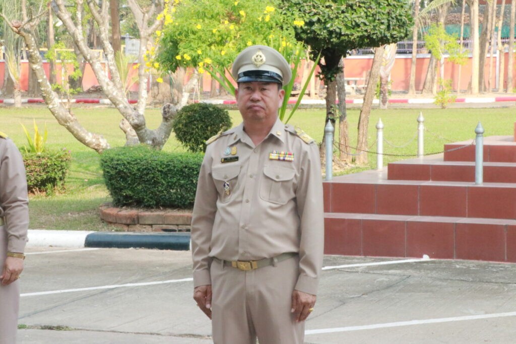 กิจกรรมเชิงสัญลักษณ์เขตสุจริต,ร้องเพลงชาติ, สวดมนต์ไหว้พระ,กล่าวคำปฏิญาณเขตสุจริต 4 IMG 7775
