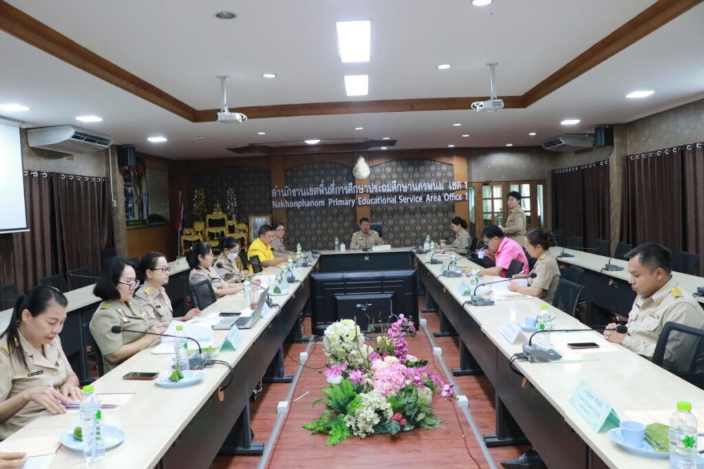 การประชุมคณะกรรมการบริหารกองทุนช่วยเหลือนักเรียน ครู ผู้บริหาร และบุคลากรในสังกัด สพป.นครพนม เขต 1 ครั้งที่ 3/2567 2 IMG 7812