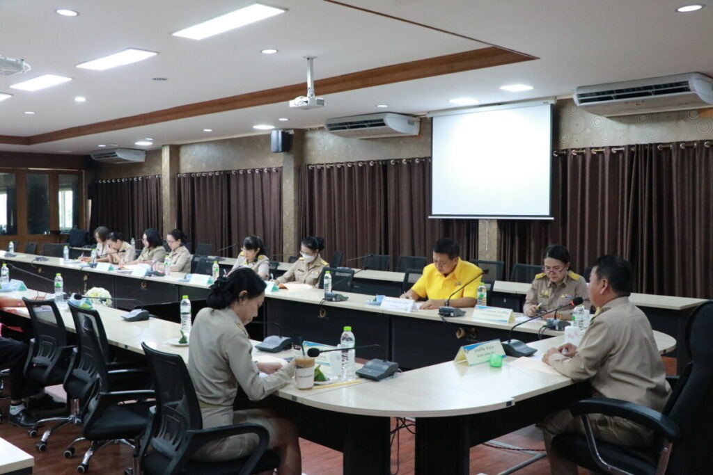 การประชุมคณะกรรมการบริหารกองทุนช่วยเหลือนักเรียน ครู ผู้บริหาร และบุคลากรในสังกัด สพป.นครพนม เขต 1 ครั้งที่ 3/2567 4 IMG 7847