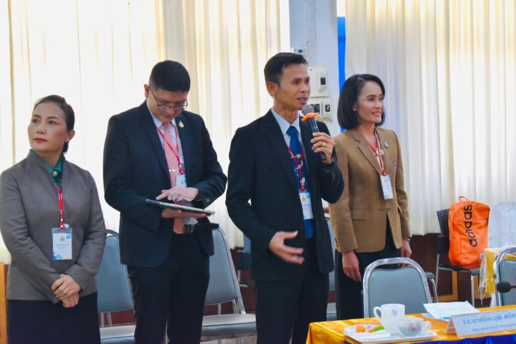การพัฒนาการอบรมเชิงปฏิบัติการตามโครงการพัฒนาผู้บริหารการศึกษา สพฐ. OBEC ONE TEAM ตำแหน่งรองผู้อำนวยการสำนักงานเขตพื้นที่การศึกษา ระยะที่ 2 6 S 1974347