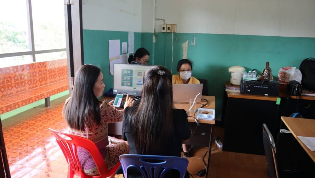 ร่วมประชุมแนวทางการประเมินความสามารถด้านการอ่านออกเสียงแบบออนไลน์ RT e-Exam ผ่านระบบ Zoom Meeting 6 S 36143154