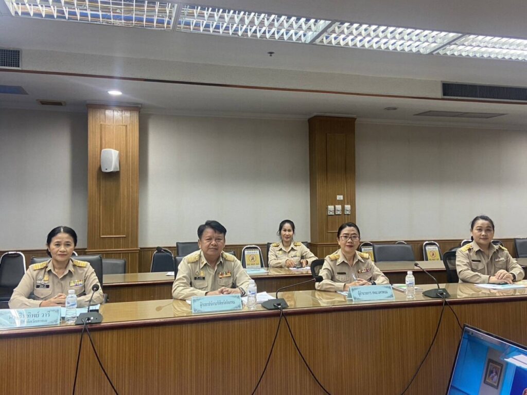 รับฟังการประชุมชี้แจงแนวทางการขับเคลื่อนงานโครงการทุนการศึกษาพระราชทาน ม.ท.ศ. ปี 2567 1 25026 0