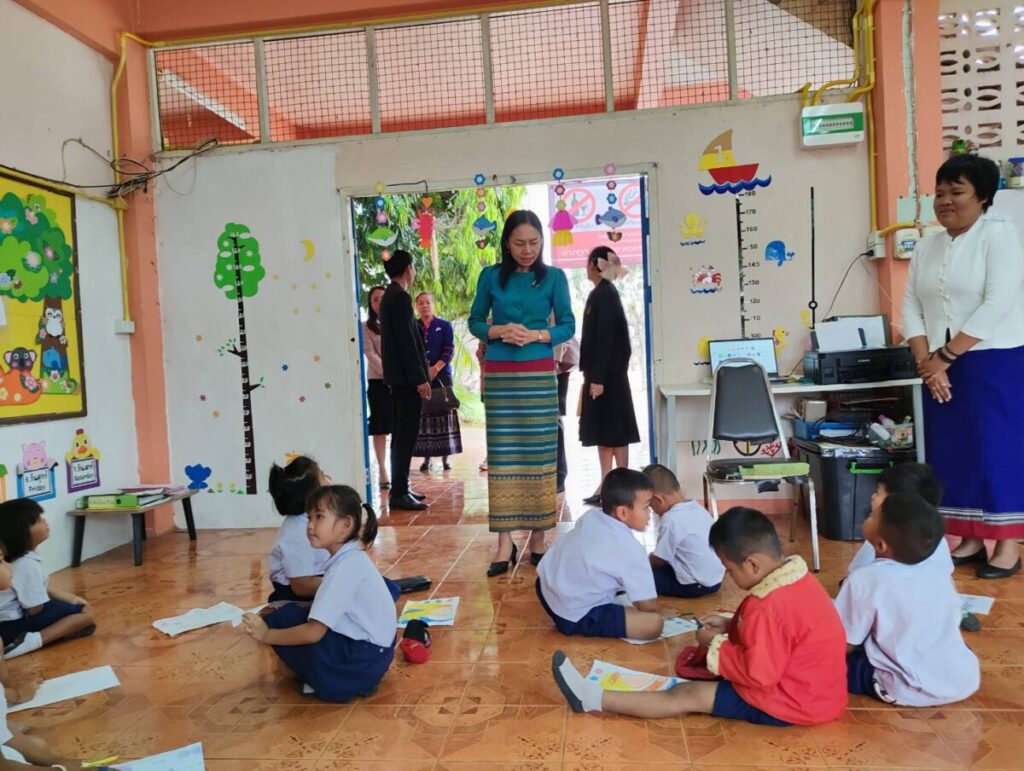 โครงการสถานศึกษาสีขาว ปลอดยาเสพติดและอบายมุข ปีการศึกษา 2566 โรงเรียนบ้านผักขะย่านาคอยโนนแดง 5 7214 0