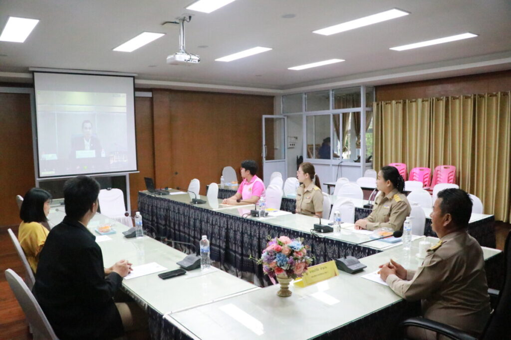 ประชุมทบทวนมาตรการการรายงานข่าวและการจัดการความรุนแรงในโรงเรียน 4 IMG 3874