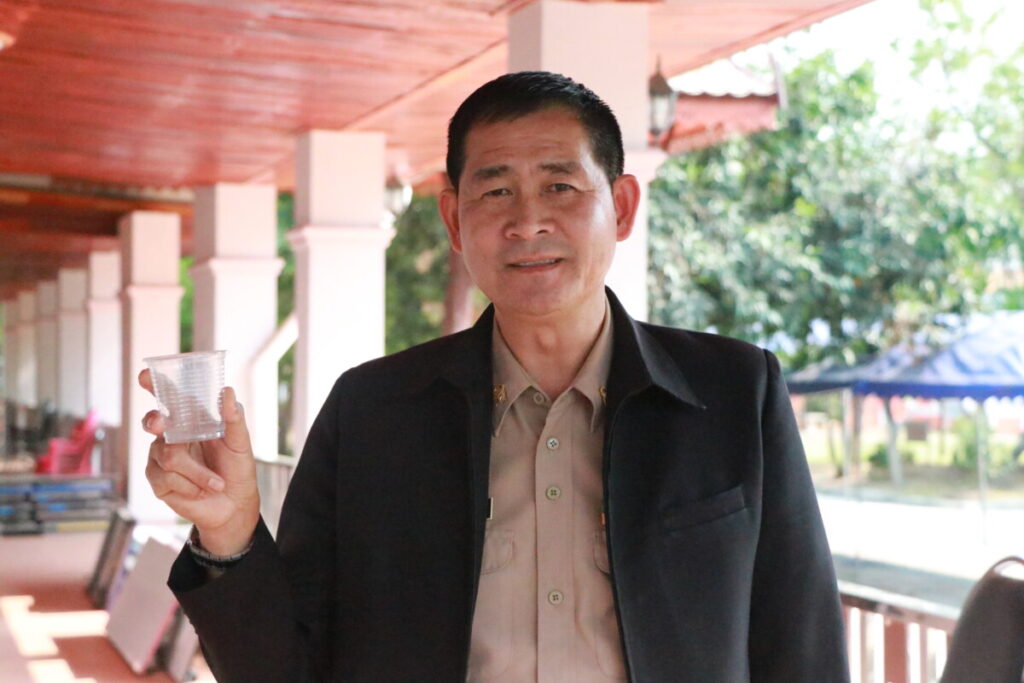 สพป.นครพนม เขต 1 ตรวจหาสารเสพติดในปัสสาวะตามแผนป้องกันและปราบปรามยาเสพติดจังหวัดนครพนม 6 IMG 3933