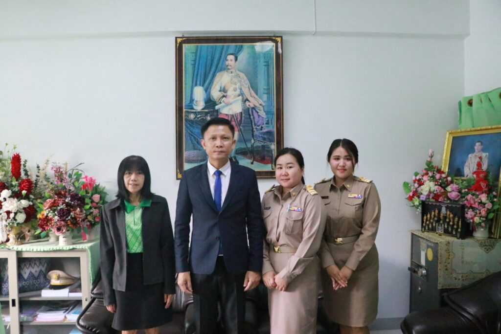 ต้อนรับและกล่าวให้โอวาทแก่ข้าราชการครูและบุคลากรทางการศึกษา ตำแหน่งครูผู้ช่วย 1 IMG 3969