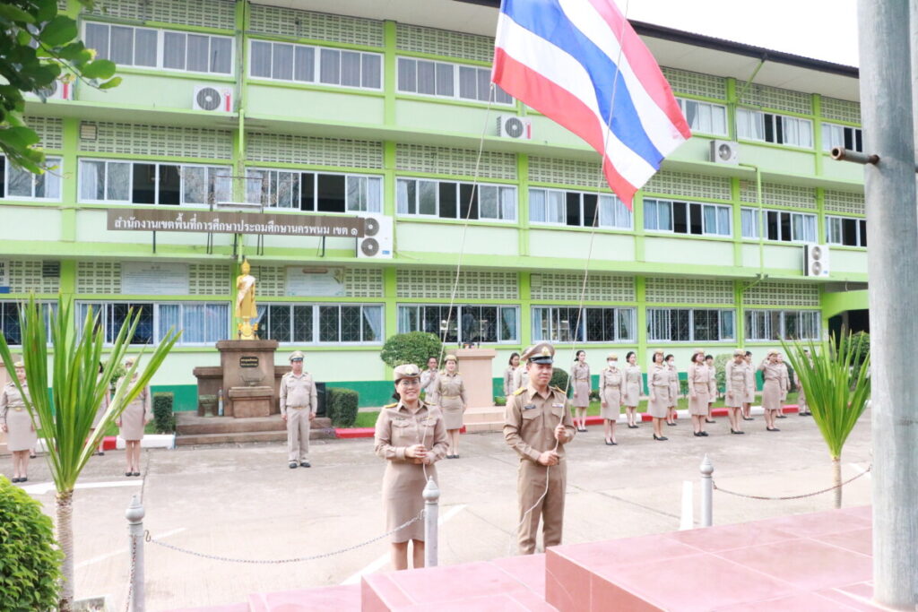 กิจกรรมเชิงสัญลักษณ์เขตสุจริต,ร้องเพลงชาติ, สวดมนต์ไหว้พระ,กล่าวคำปฏิญาณเขตสุจริต 1 IMG 5179