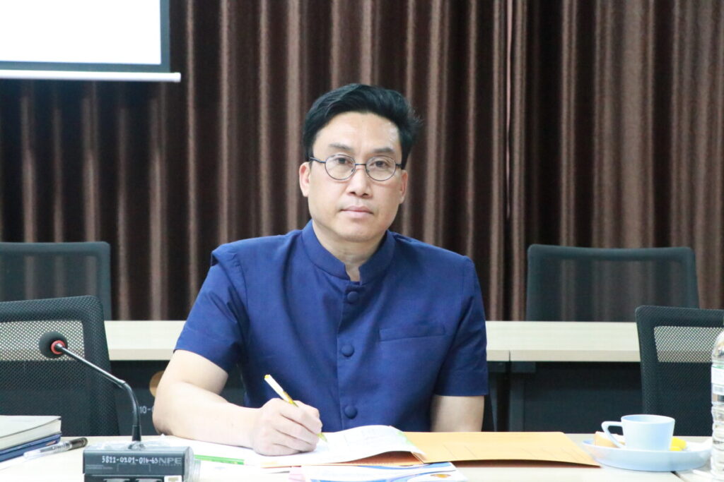 ประชุมในการคัดเลือกเพื่อบรรจุและแต่งตั้งให้ดำรงตำแหน่งศึกษานิเทศก์ 4 IMG 6314