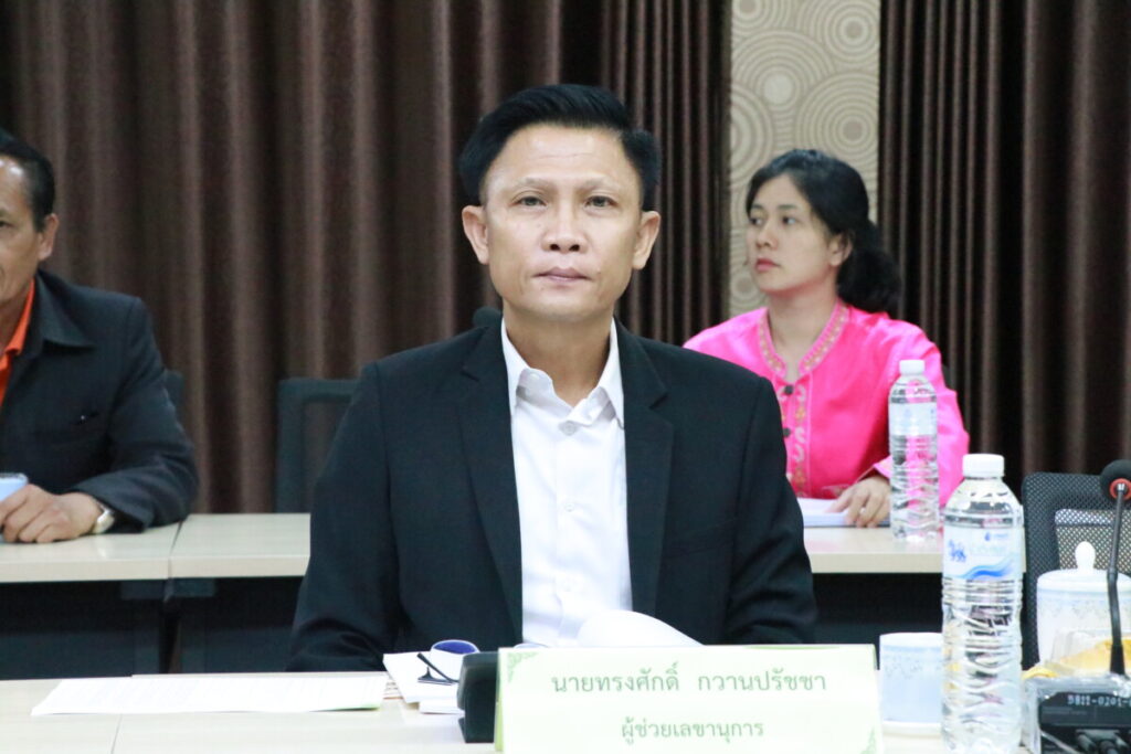 ประชุม อ.ก.ค.ศ. เขตพื้นที่การศึกษาประศึกษานครพนม เขต 1 ครั้งที่ 3/2567 4 IMG 6406