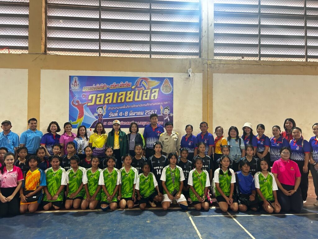 เยี่ยมเยือนการแข่งขันกีฬา-กรีฑา สพป.นครพนม เขต 1 “เมิงเวเกมส์ 2024” 6 S 11591730 0