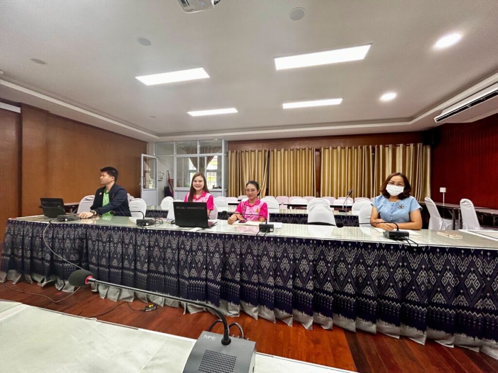 ร่วมประชุมชี้แจง ซักซ้อมความเข้าใจเกี่ยวกับการรายงาน ตรวจสอบฯ 2 S 11632650 0