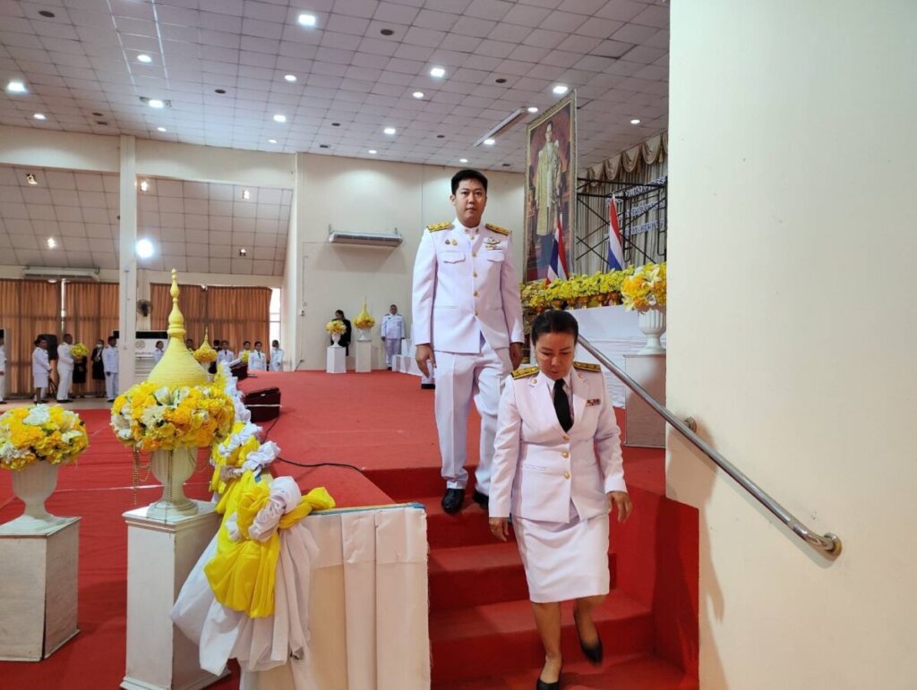 ร่วมพิธีถวายสักการะแด่พระบาทสมเด็จพระบรมชนกาธิเบศรฯ เนื่องในวันมาตรฐานฝีมือแรงงานแห่งชาติ 4 S 50200762 0 1