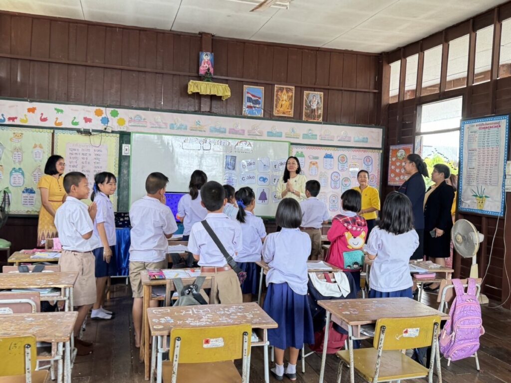 ประเมินประสิทธิภาพประสิทธิผลการปฏิบัติงานของข้าราชการครูฯ โรงเรียนบ้านโพนสาวเอ้ 6 S 50397200 0