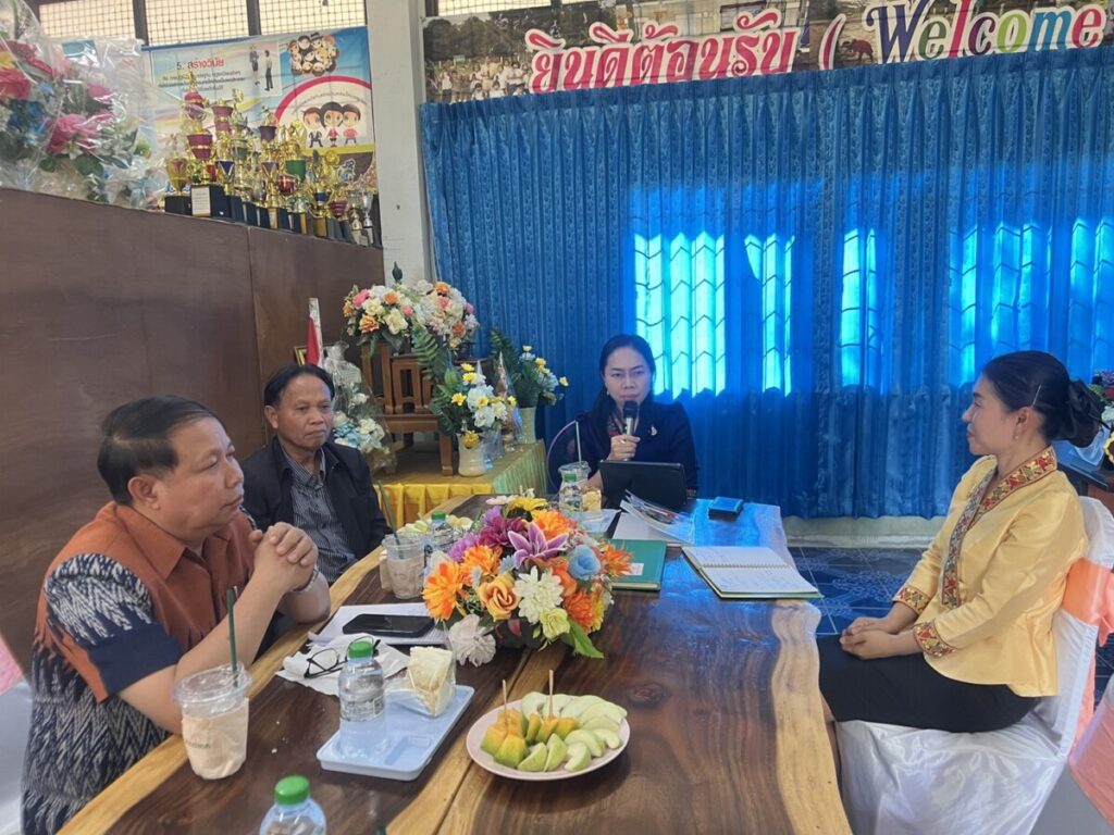 ที่ปรึกษาในการปฏิบัติงานในหน้าที่ของผู้อำนวยการสถานศึกษา (Coaching) โรงเรียนบ้านวังสิม, โรงเรียนบ้านนาสีนวล 5 S 50577470 0