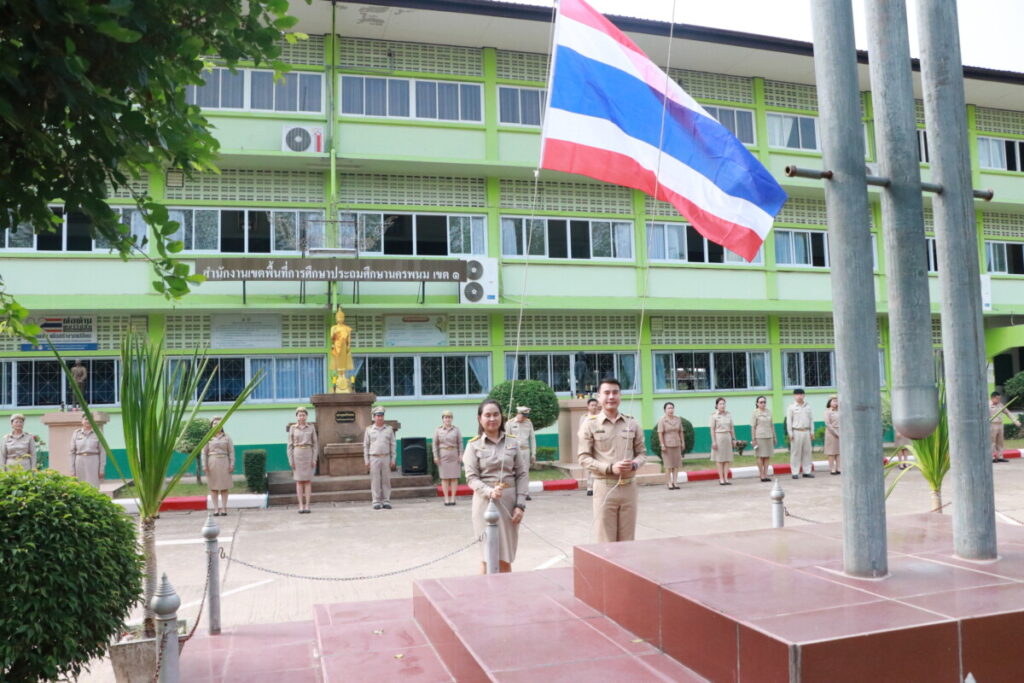ร่วมกิจกรรมเชิงสัญลักษณ์เขตสุจริต,ร้องเพลงชาติ, สวดมนต์ไหว้พระ,กล่าวคำปฏิญาณเขตสุจริต 1 IMG 1265