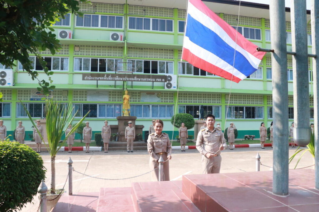 กิจกรรมเชิงสัญลักษณ์เขตสุจริต,ร้องเพลงชาติ, สวดมนต์ไหว้พระ,กล่าวคำปฏิญาณเขตสุจริต 2 IMG 3794