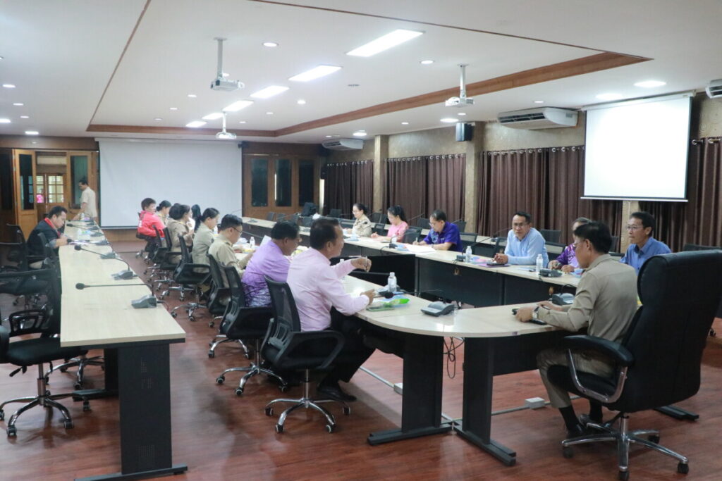 ประชุมคณะกรรมการบริหารอัตรากำลังข้าราชการครูและบุคลากรทางการศึกษา ครั้งที่ 1/2567 3 IMG 4264