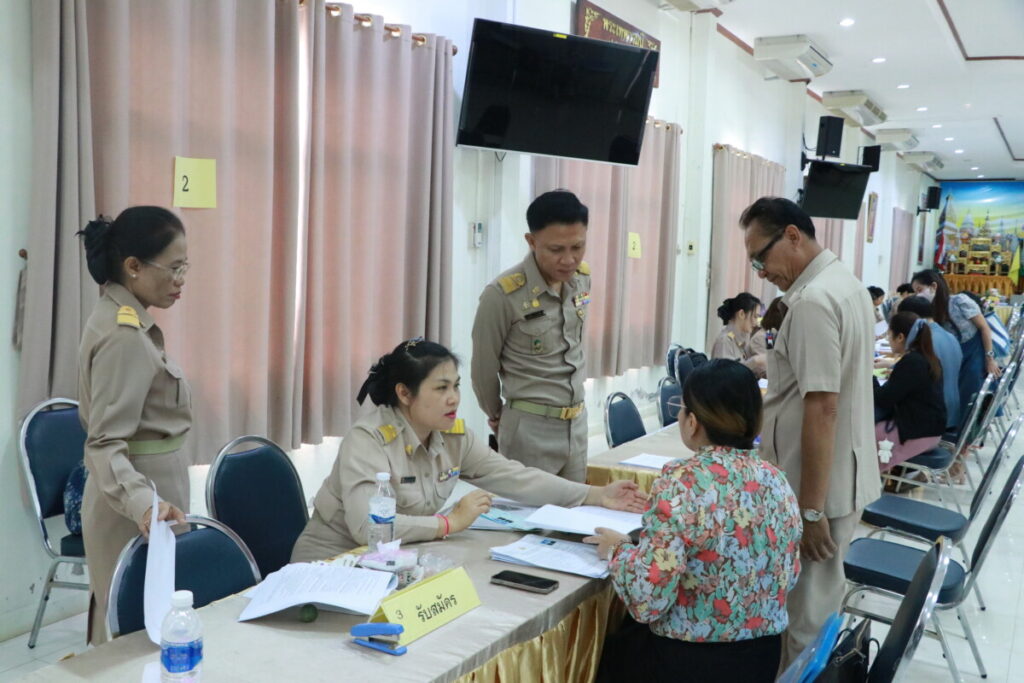 เยี่ยมชมและให้กำลังใจผู้สมัครคัดเลือกบุคคลเพื่อบรรจุและแต่งตั้งเข้ารับราชการเป็นข้าราชการครูและบุคลากรทางการศึกษา 1 IMG 8574