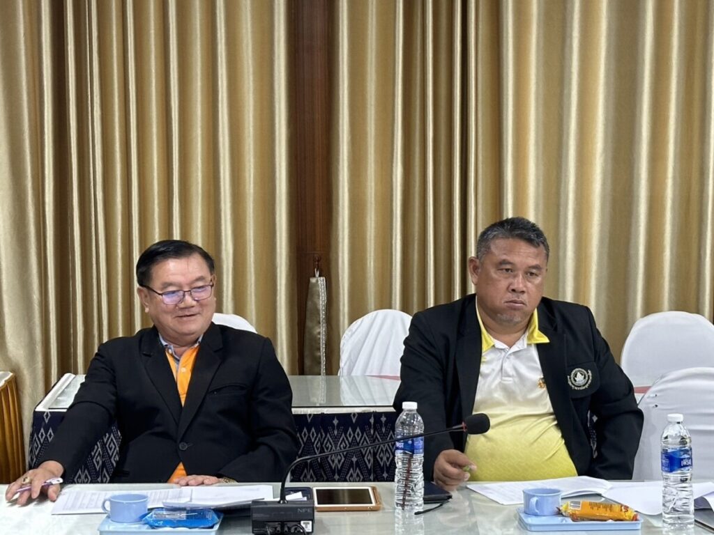 ประชุมคณะกรรมการการแก้ไขปัญหาหนี้สินข้าราชการครูและบุคลากรทางการศึกษาระดับเขตพื้นที่การศึกษา 6 S 11681823 0