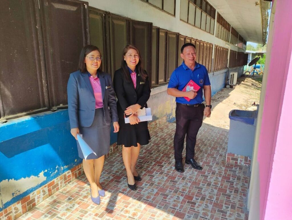 ลงพื้นที่สำรวจการเตรียมความพร้อม ก่อนเปิดภาคเรียนที่ 1 เครือข่ายโพนทองหนองย่างนางาม 3 298976 0