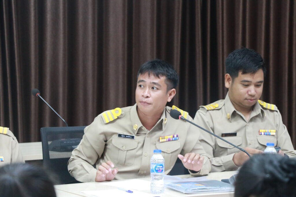 ต้อนรับและกล่าวให้โอวาทแก่ข้าราชการครูและบุคลากรทางการศึกษา ตำแหน่ง รองผู้อำนวยการสถานศึกษา และ ครูผู้ช่วย 4 IMG 8006