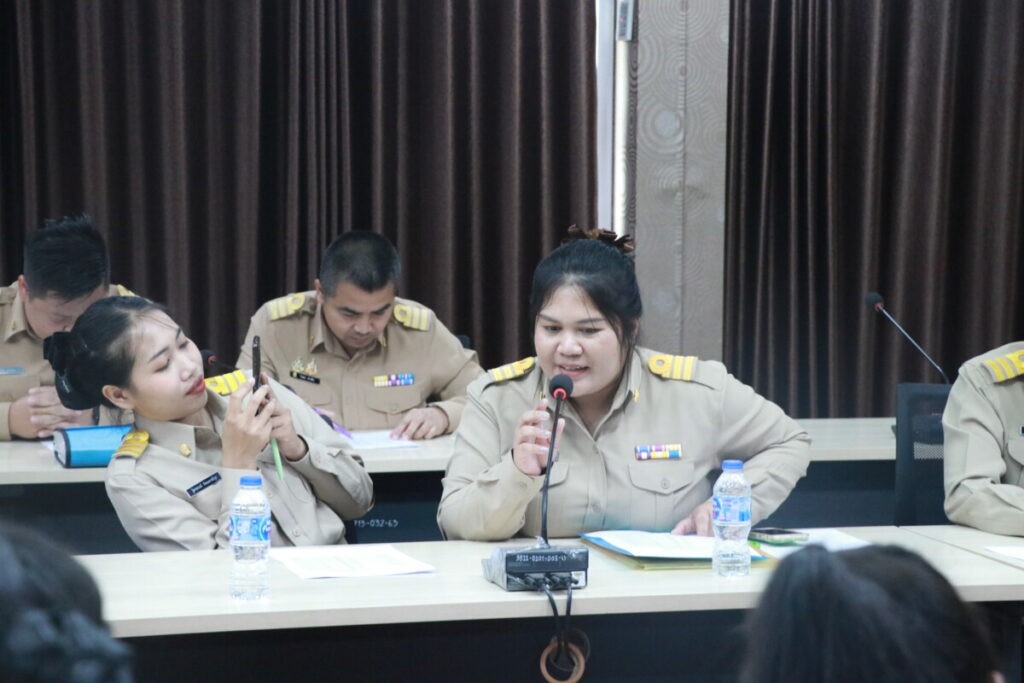 ต้อนรับและกล่าวให้โอวาทแก่ข้าราชการครูและบุคลากรทางการศึกษา ตำแหน่ง รองผู้อำนวยการสถานศึกษา และ ครูผู้ช่วย 5 IMG 8009