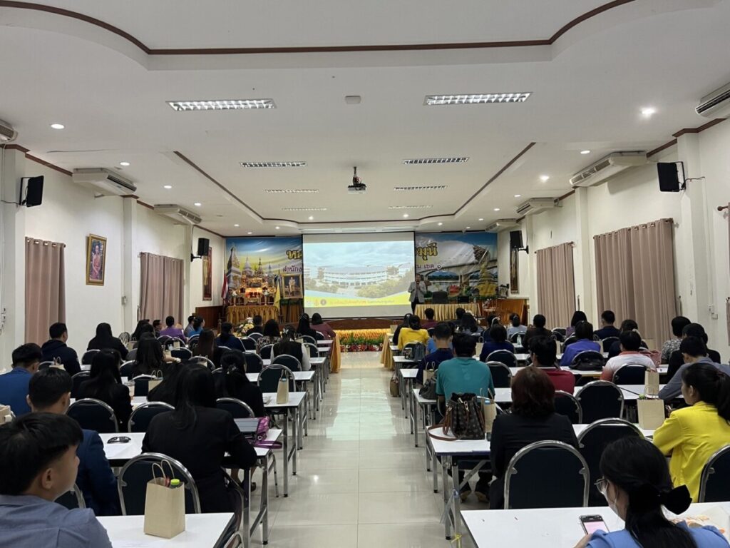 ประชุมปฏิบัติการฯ การศึกษาทางไกลผ่านดาวเทียม (DLTV) ช่วงเช้า 5 S 51322974 0