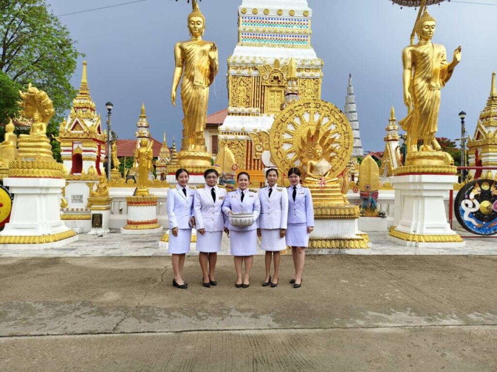 ร่วมกิจกรรมเฉลิมพระเกียรติสมเด็จพระนางเจ้าฯ พระบรมราชินี เนื่องในโอกาสวันเฉลิมพระชนมพรรษา 3 มิถุนายน 2567 ณ วัดมหาธาตุ 4 4708 0
