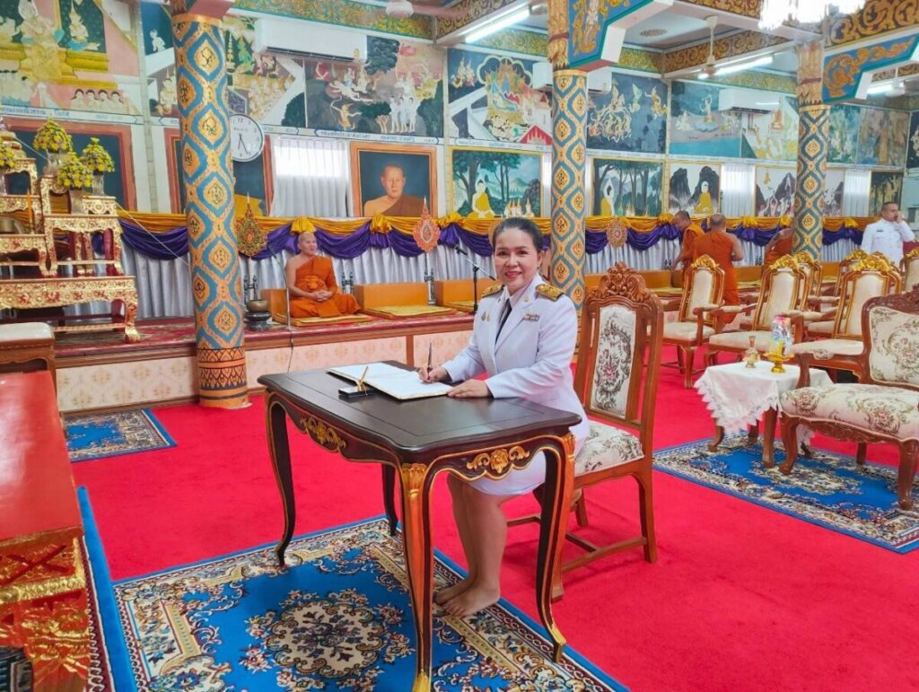 ร่วมกิจกรรมเฉลิมพระเกียรติสมเด็จพระนางเจ้าฯ พระบรมราชินี เนื่องในโอกาสวันเฉลิมพระชนมพรรษา 3 มิถุนายน 2567 ณ วัดมหาธาตุ 3 871974 0