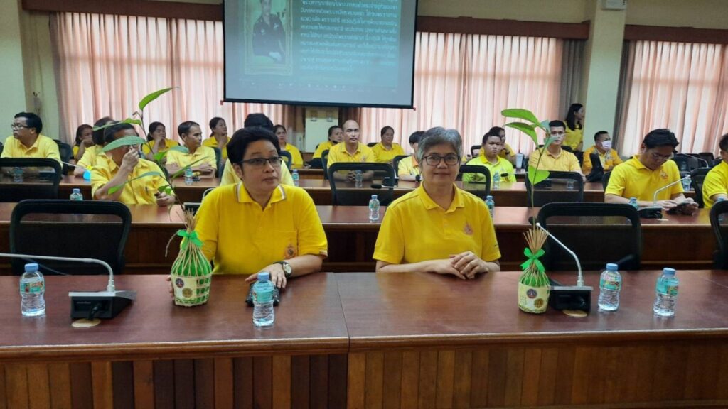 พิธีรับมอบเกล้าไม้ โครงการ 72 ล้านต้น พลิกฟื้นผืนป่า เฉลิมพระเกียรติพระบาทสมเด็จพระเจ้าอยู่หัว 2 99424 0 0