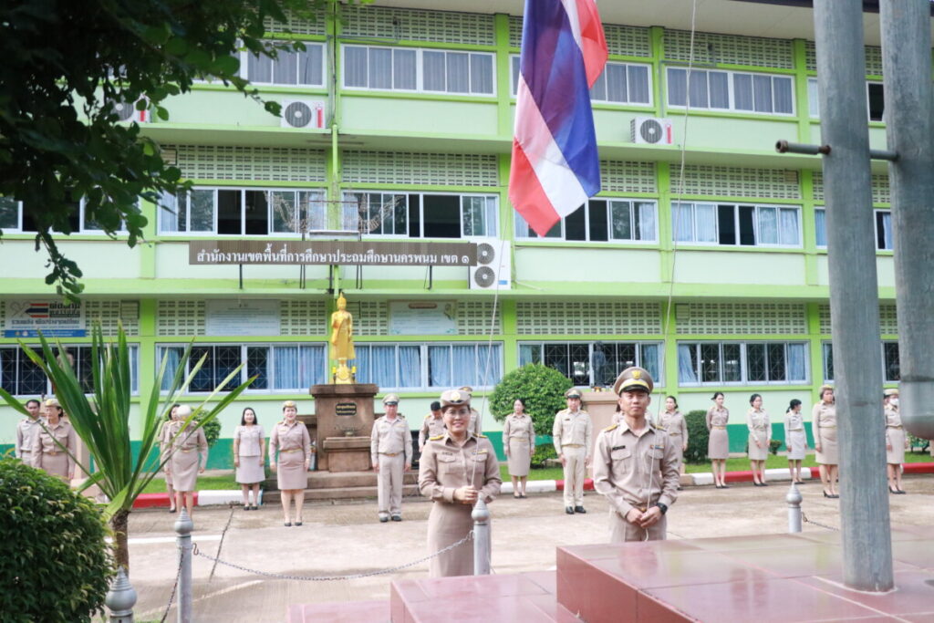 ร่วมกิจกรรมเชิงสัญลักษณ์เขตสุจริต,ร้องเพลงชาติ, สวดมนต์ไหว้พระ,กล่าวคำปฏิญาณเขตสุจริต 1 IMG 0495