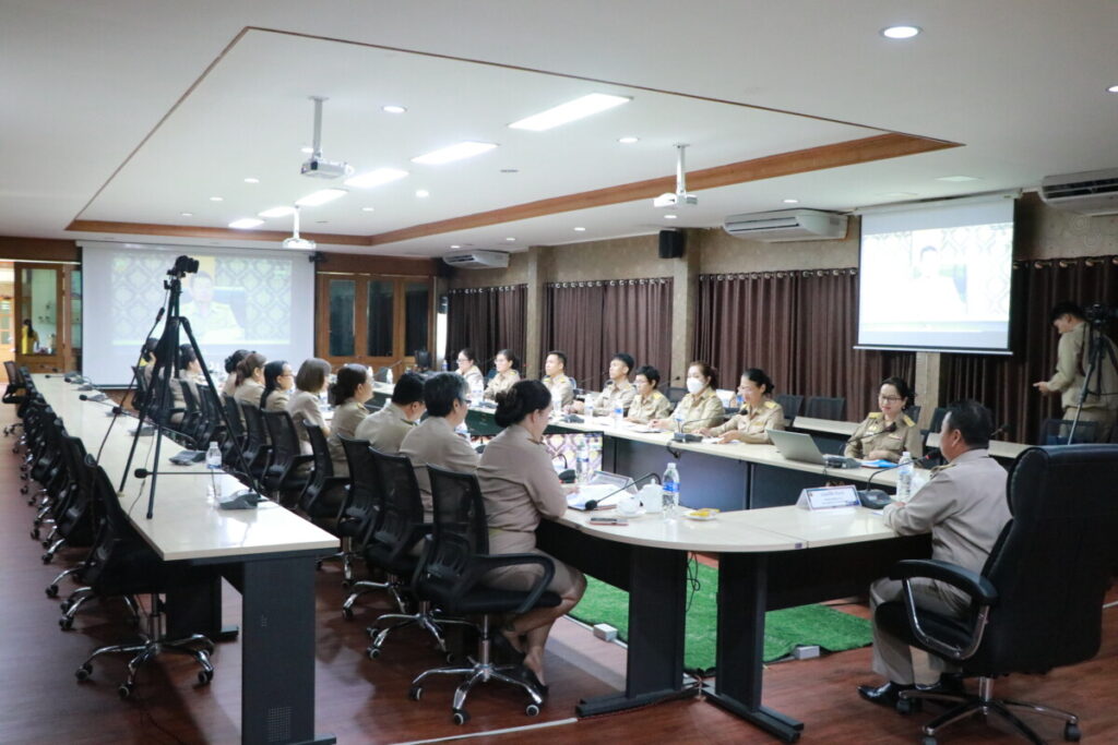 ประชุมการประเมินและการรายงานข้อมูลโครงการสุขาดี มีความสุข 3 IMG 0803