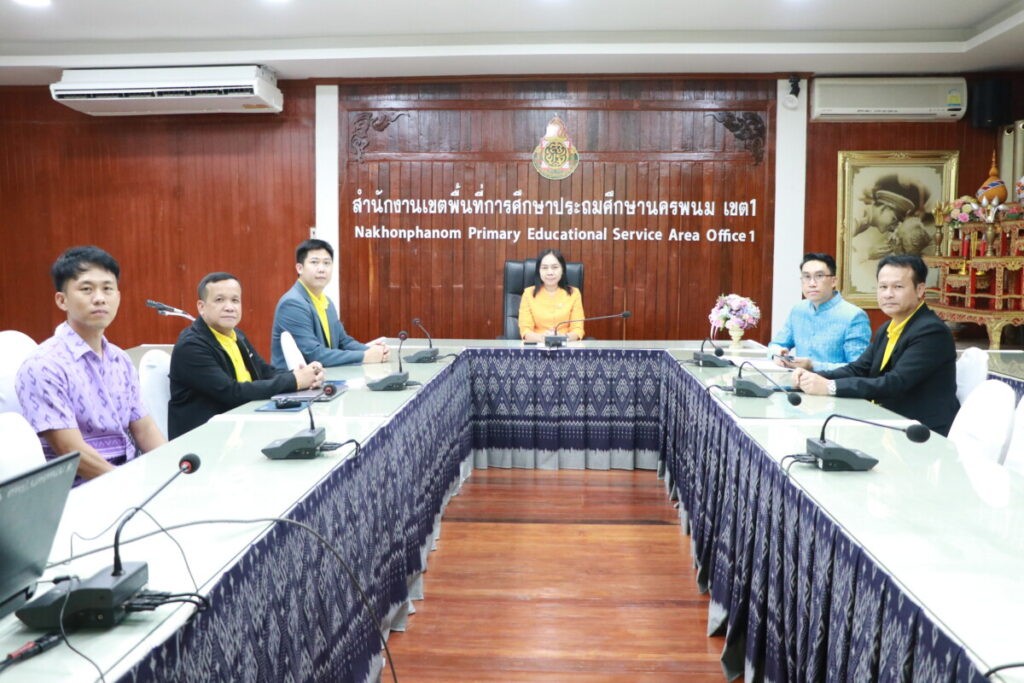 ประชุมสร้างเกณฑ์และเครื่องมือในการคัดเลือกนวัตกรรมการนิเทศการศึกษาขั้นพื้นฐาน ประจำเขตตรวจราชการที่ 11 1 IMG 6278