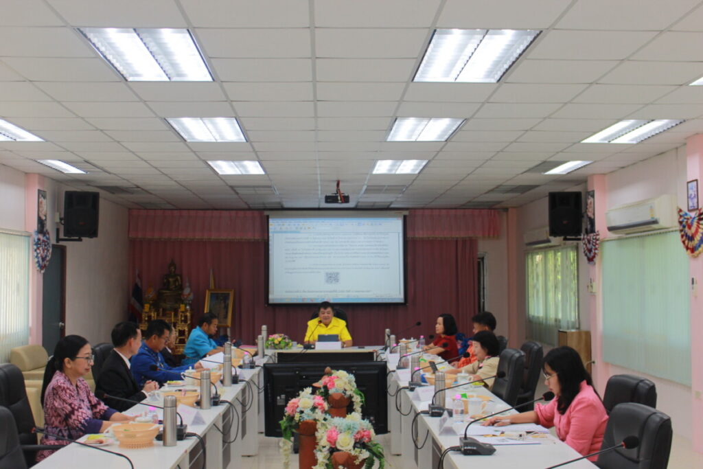 ประชุมคณะกรรมการ สกสค. จังหวัดนครพนม 1 IMG 8226 0