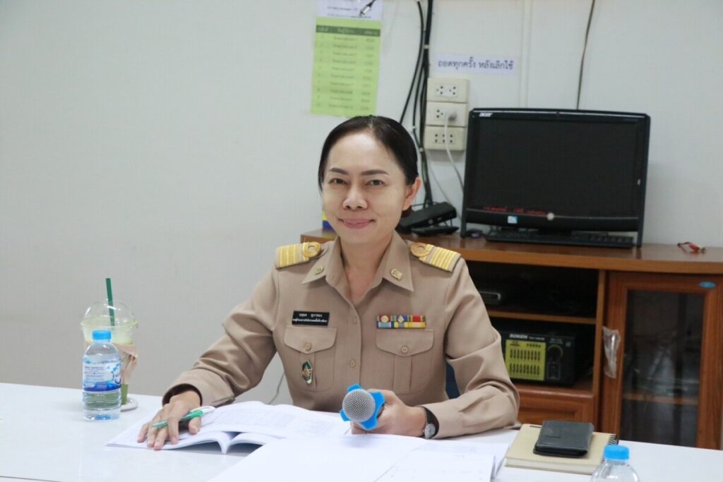 ประชุม PLC สะท้อนผลการดำเนินการจัดการศึกษาของโรงเรียนในระยะหลังเปิดภาคเรียน (ผ่านระบบออนไลน์) โรงเรียนในอำเภอเมืองนครพนม 2 S 51773691 0