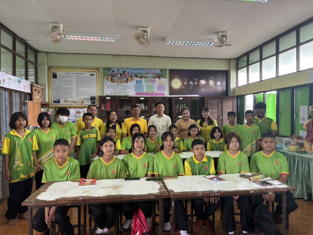 ลงพื้นที่ตรวจเยี่ยมโรงเรียน โรงเรียนหนองสังราษภร์บำรุง และ โรงเรียนดอนเหลืองทองวิทยา 3 S 54255622 0