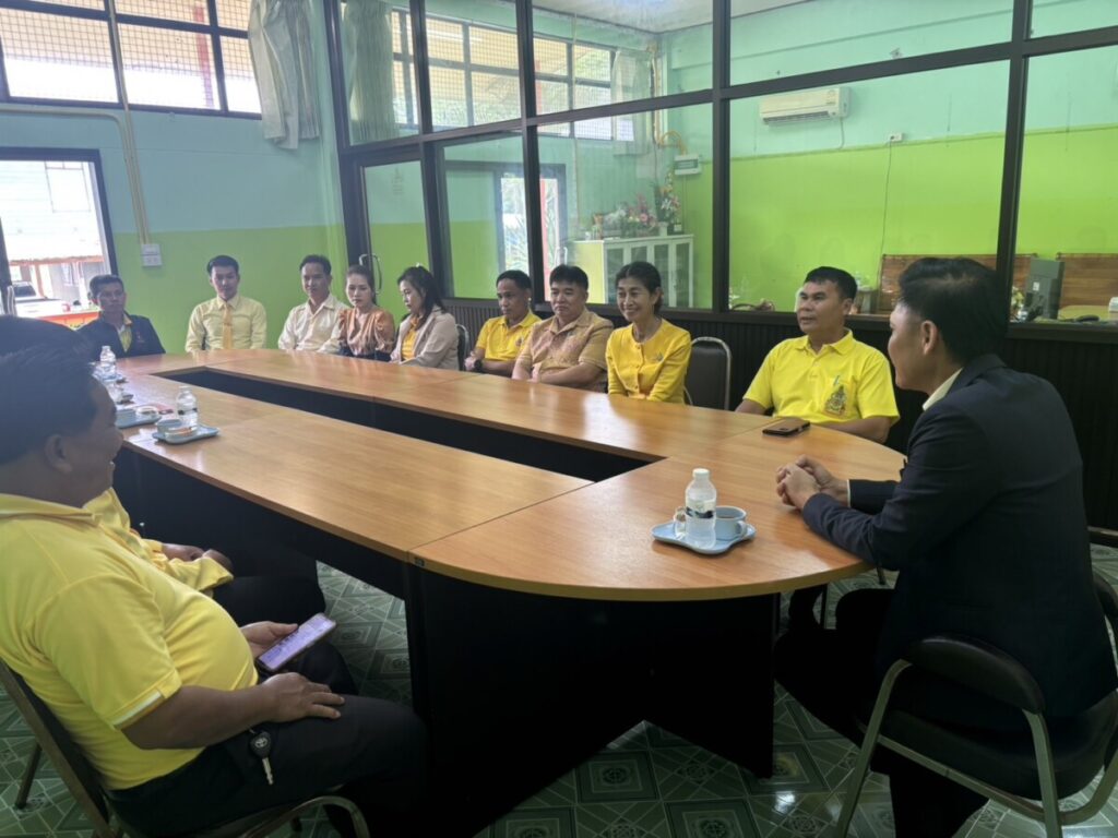 ลงพื้นที่ตรวจเยี่ยมโรงเรียน โรงเรียนหนองสังราษภร์บำรุง และ โรงเรียนดอนเหลืองทองวิทยา 4 S 54255635 0