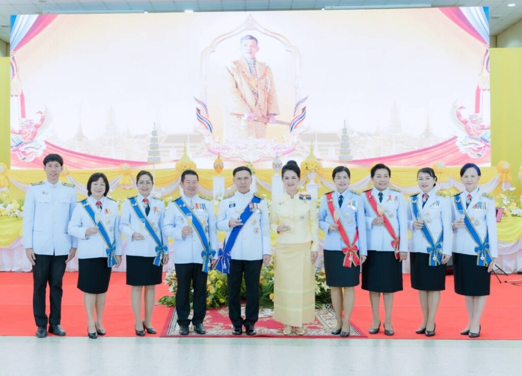 ร่วมงานสโมสรสันนิบาตเฉลิมพระเกียรติพระบาทสมเด็จพระเจ้าอยู่หัว 5 661810