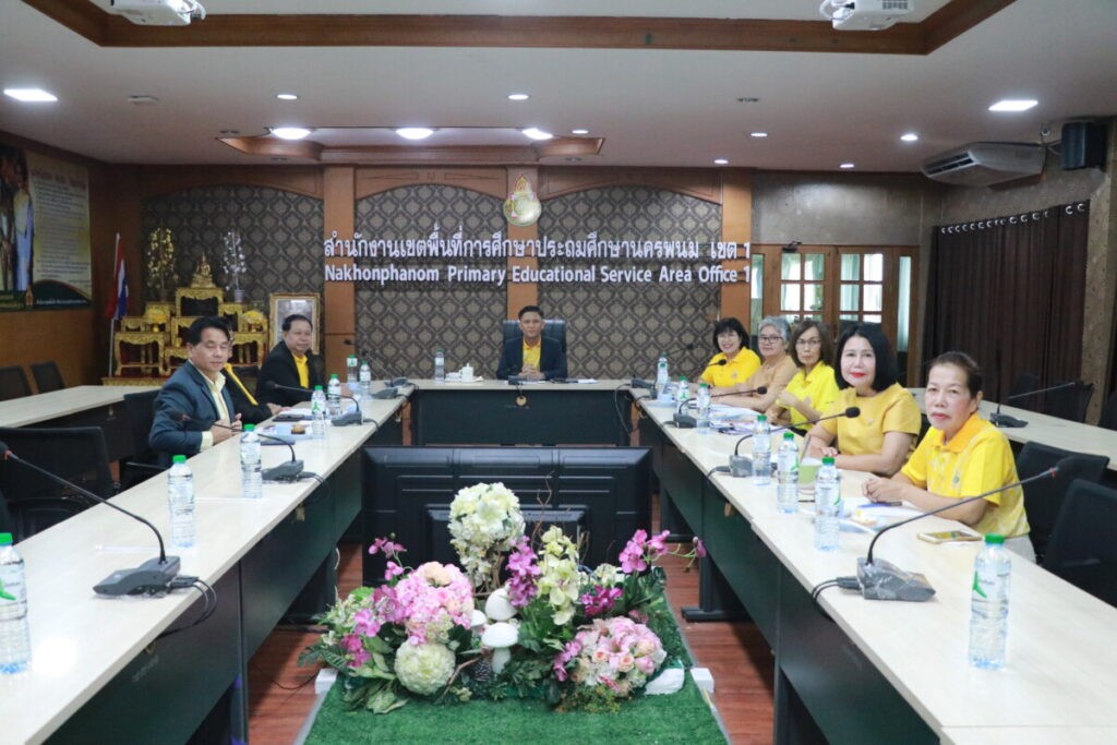 ประชุมคณะกรรมการแก้ไขปัญหาหนี้สินข้าราชการครูและบุคลากรทางการศึกษา ครั้งที่ 5/2567 1 IMG 2545