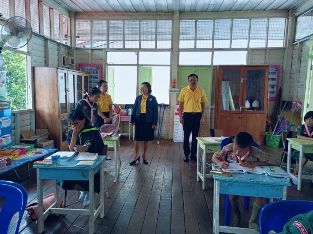 นิเทศเพื่อพัฒนาสถานศึกษาที่จัดการเรียนการสอนโดยใช้การศึกษาทางไกลผ่านดาวเทียม (DLTV) 2 S 34873383 0