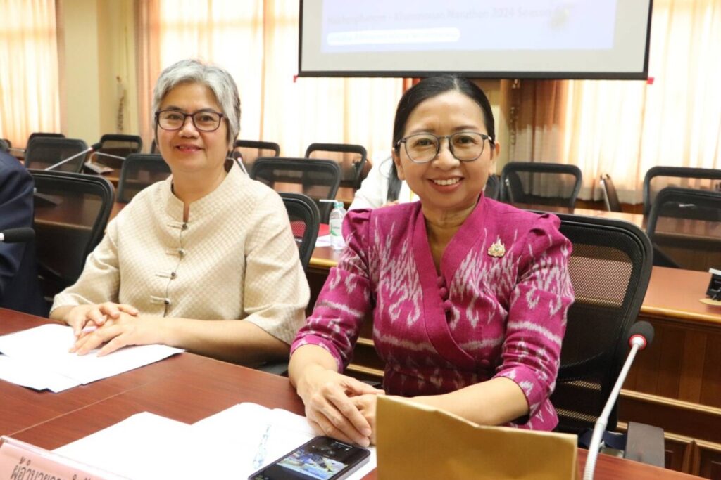 สพป.นครพนม เขต 1 เข้าร่วมประชุมคณะกรรมการดำเนินงานการจัดกิจกรรมเดิน - วิ่ง ข้ามโขง "นครพนม - คำม่วน มาราธอน 2567" 3 1915268 0