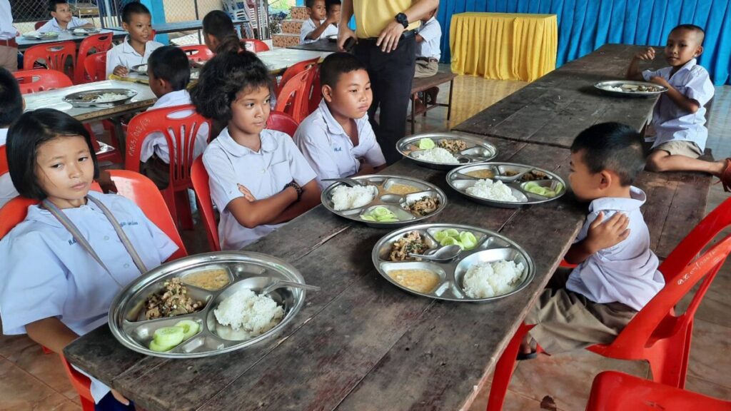 ลงพื้นที่ติดตามการดำเนินงานพัฒนาโภชนาการเด็ก โครงการฟู้ดฟอร์กู๊ด (FOOD FOR GOOD) ของมูลนิธิยุวพัฒน์ 4 88926 0